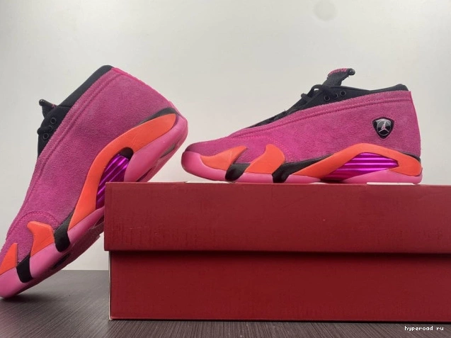 Retro Low DH4121-600 14 (W) Pink Jordan Shocking 0819